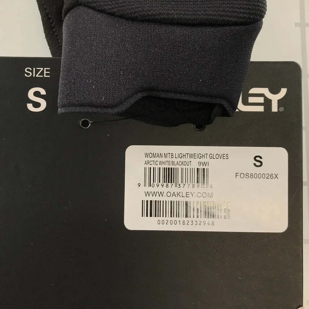 Oakley Factory Pilot Women MTB Lightweight Gloves Small Black FOS800026X Cycling